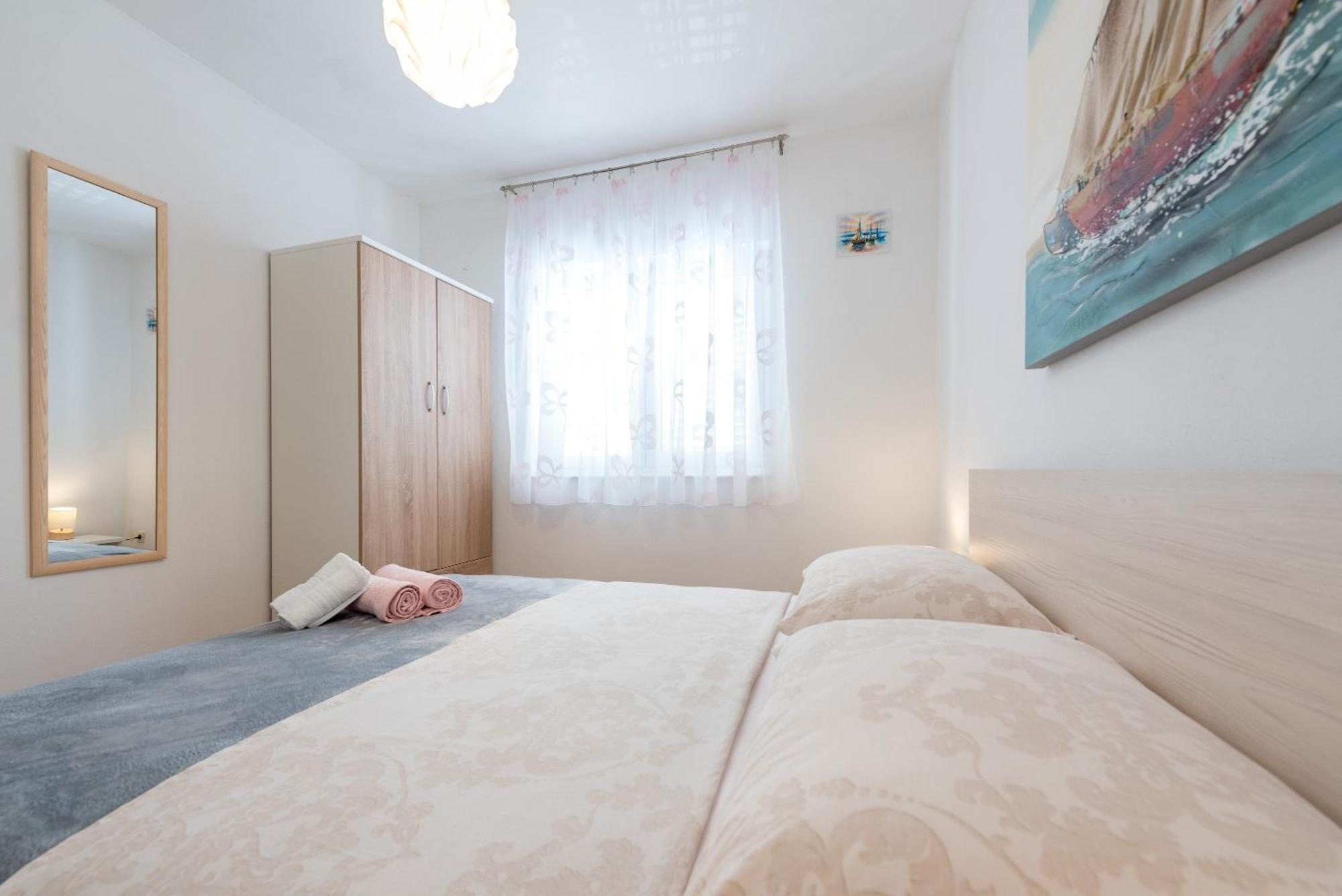 Luxury Apartment With Garden Jacuzzi And Wellness Трогір Екстер'єр фото