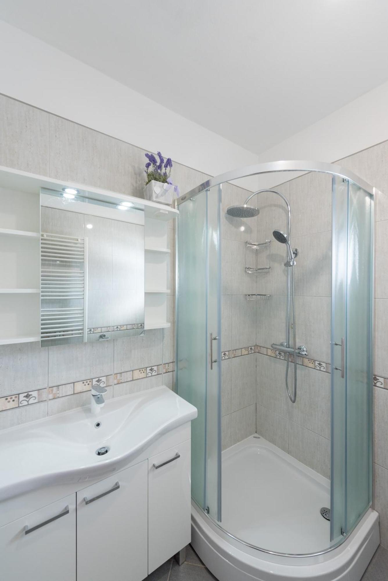 Luxury Apartment With Garden Jacuzzi And Wellness Трогір Екстер'єр фото